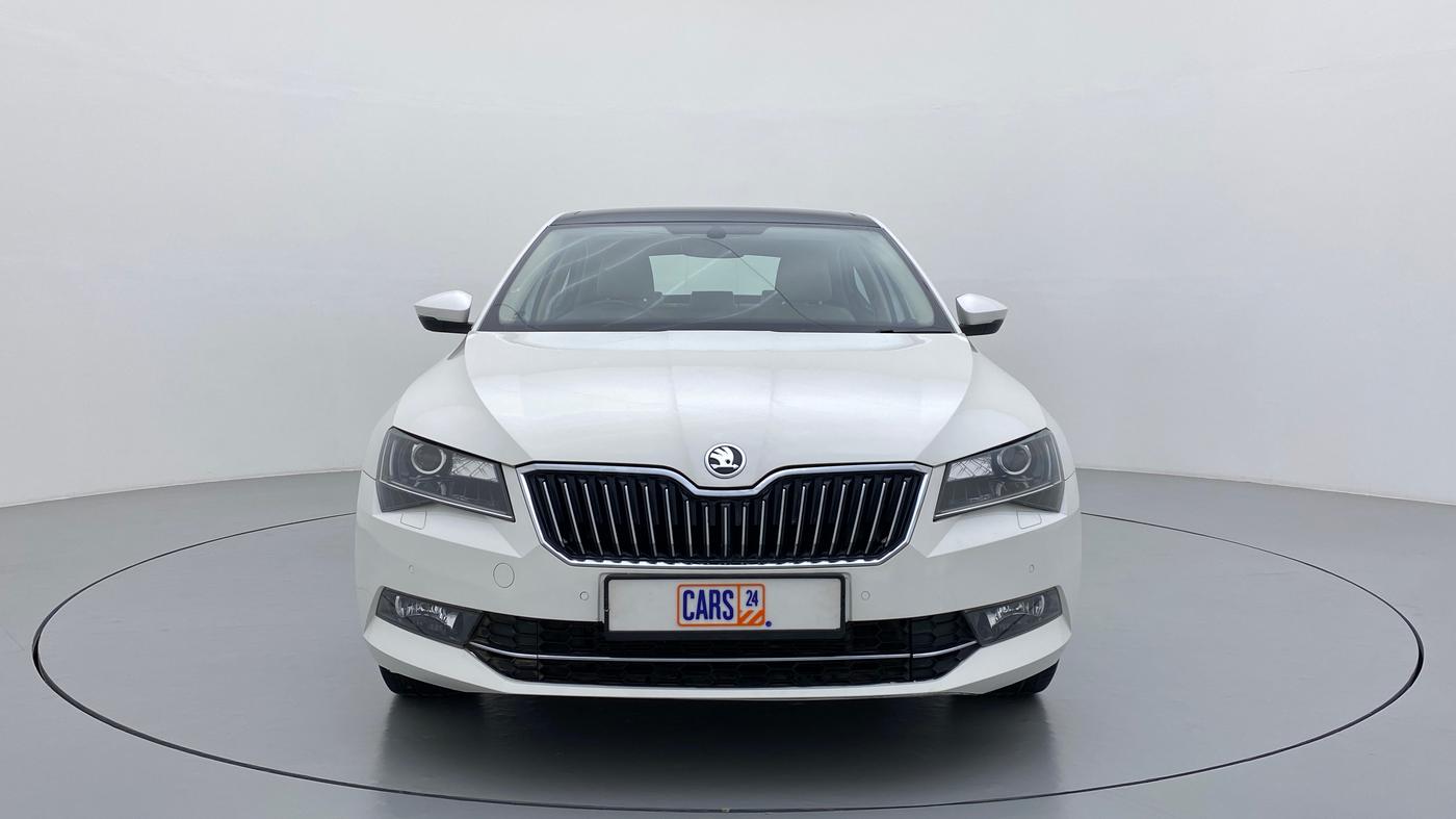 2016 Skoda Superb 1.8 TSI STYLE AT, Petrol, Automatic, 16,479 km, Front
