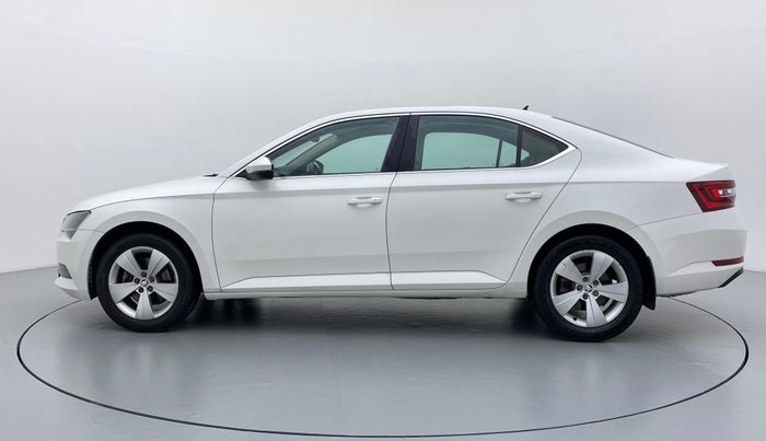 2016 Skoda Superb 1.8 TSI STYLE AT, Petrol, Automatic, 16,479 km, Left Side