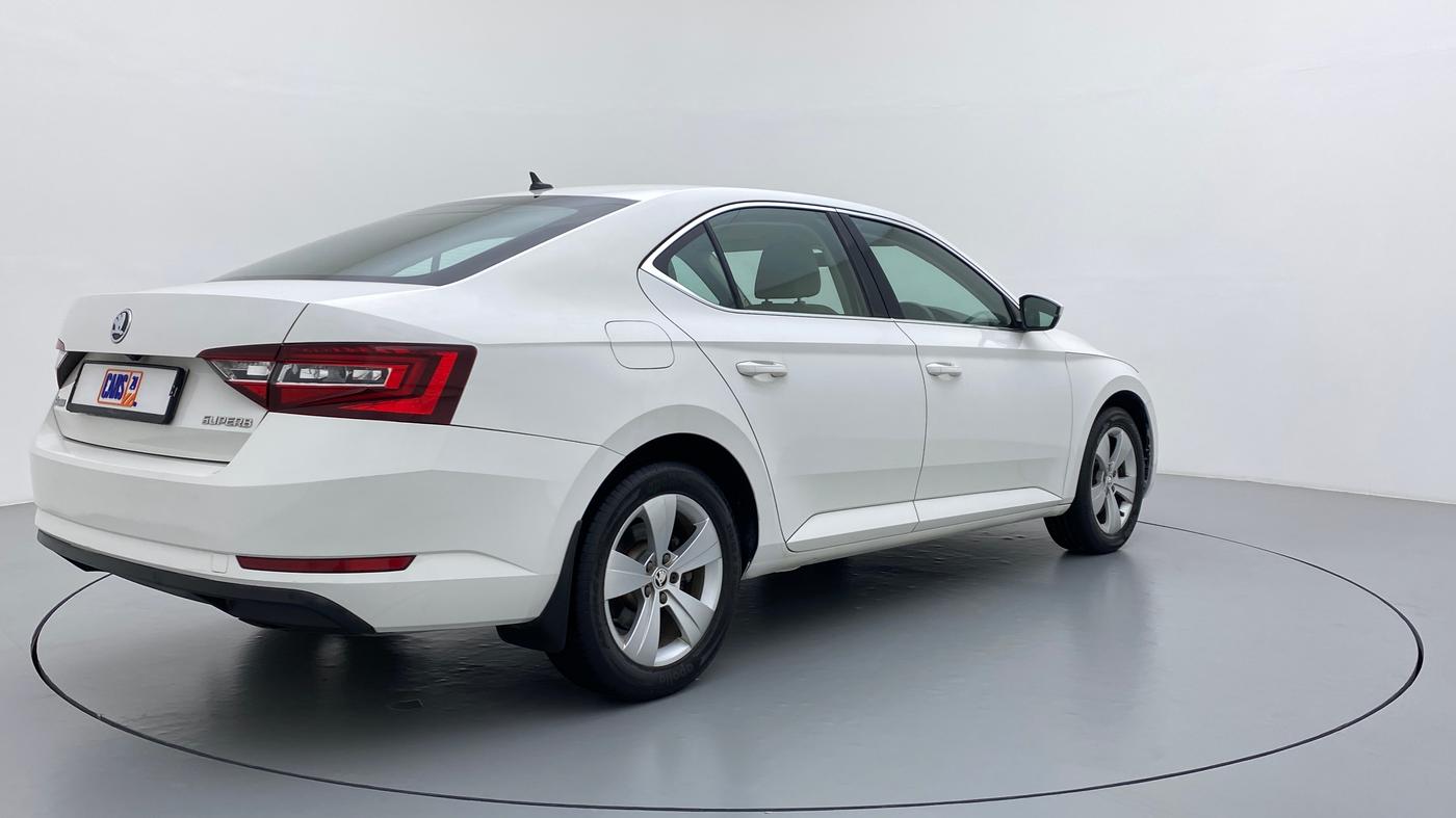 2016 Skoda Superb 1.8 TSI STYLE AT, Petrol, Automatic, 16,479 km, Right Back Diagonal