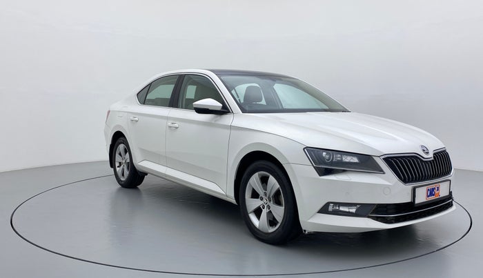 2016 Skoda Superb 1.8 TSI STYLE AT, Petrol, Automatic, 16,479 km, Right Front Diagonal