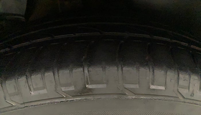 2018 Hyundai Creta SX AT 1.6 PETROL, Petrol, Automatic, 50,708 km, Right Rear Tyre Tread
