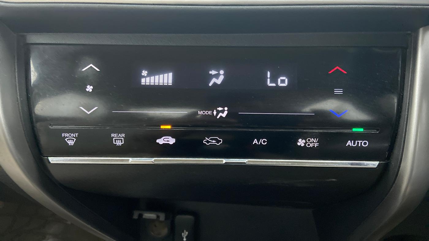 2015 Honda City 1.5L I-VTEC SV, Petrol, Manual, 50,717 km, Automatic Climate Control