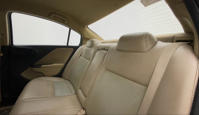 2015 Honda City 1.5L I-VTEC SV, Petrol, Manual, 50,717 km, Right Side Rear Door Cabin