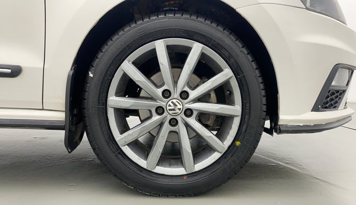 2021 Volkswagen Polo GT TSI AT 1.0, Petrol, Automatic, 49,130 km, Right Front Wheel