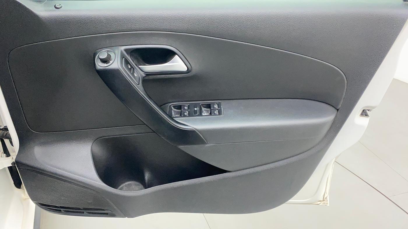 2021 Volkswagen Polo GT TSI AT 1.0, Petrol, Automatic, 49,130 km, Driver Side Door Panels Control