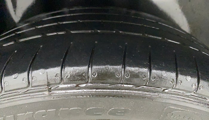 2021 Volkswagen Polo GT TSI AT 1.0, Petrol, Automatic, 49,130 km, Right Rear Tyre Tread