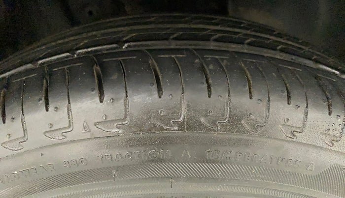 2022 Maruti IGNIS ZETA 1.2, Petrol, Manual, 2,594 km, Right Front Tyre Tread