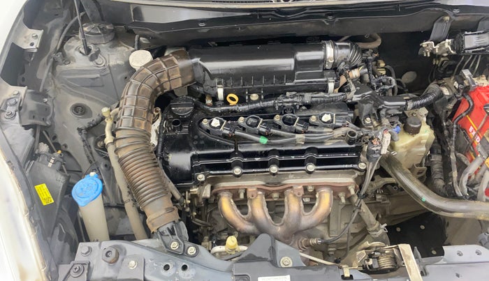 2018 Maruti Swift VXI AMT, Petrol, Automatic, 1,08,777 km, Engine View - Right