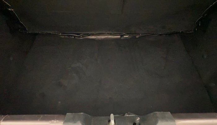 2018 Tata Tiago XZ PETROL, Petrol, Manual, 30,975 km, Boot Inside