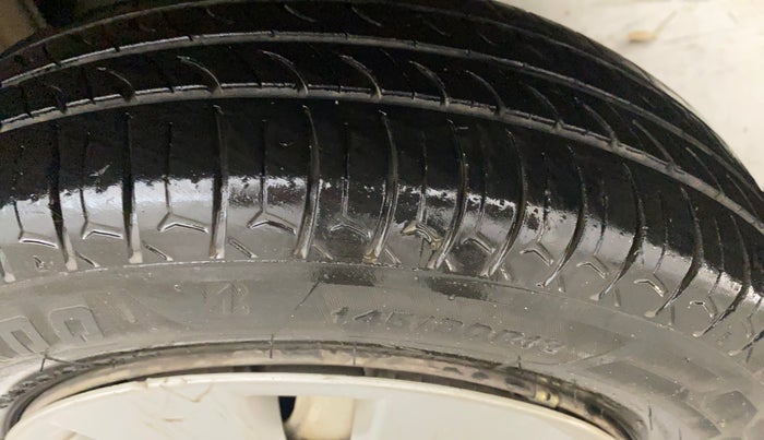 2013 Maruti Zen Estilo LXI CNG, CNG, Manual, 1,07,119 km, Left Rear Tyre Tread