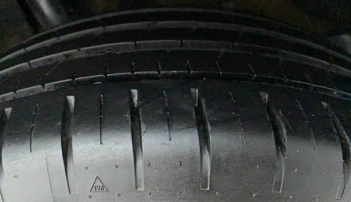 2021 Maruti Baleno ALPHA CVT PETROL 1.2, Petrol, Automatic, 15,471 km, Right Rear Tyre Tread