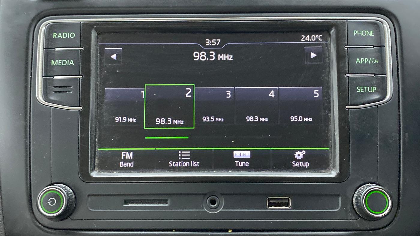 2019 Skoda Rapid STYLE 1.5 TDI, Diesel, Manual, 91,331 km, Infotainment System