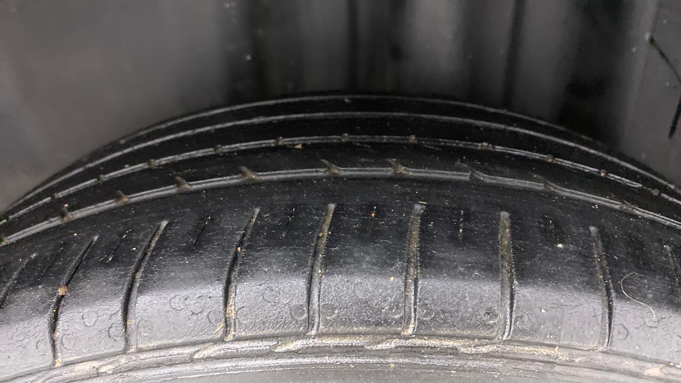 2019 Skoda Rapid STYLE 1.5 TDI, Diesel, Manual, 91,331 km, Left Rear Tyre Tread
