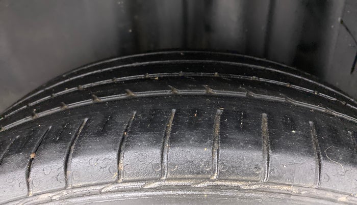 2019 Skoda Rapid STYLE 1.5 TDI, Diesel, Manual, 91,331 km, Left Rear Tyre Tread