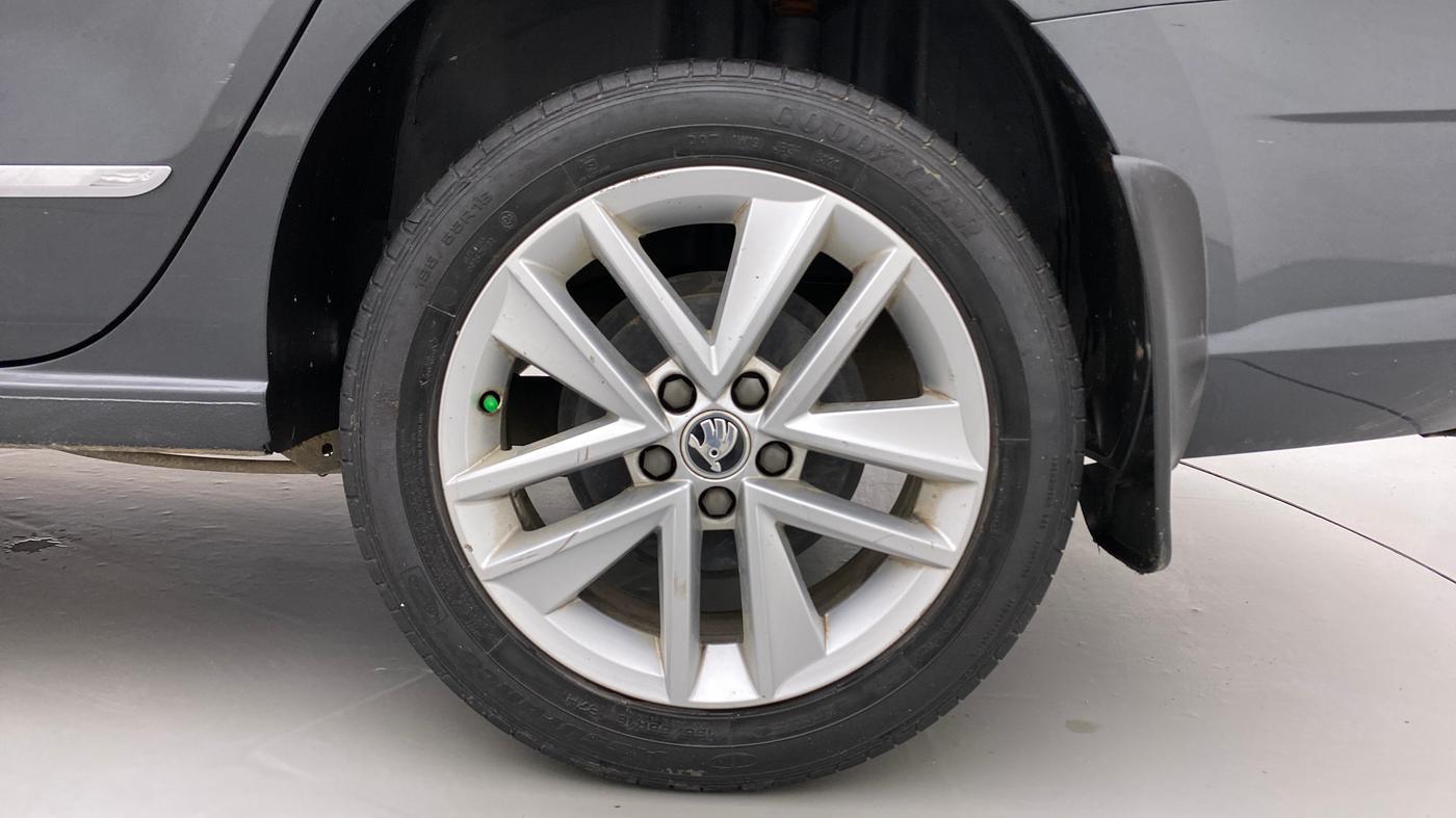 2019 Skoda Rapid STYLE 1.5 TDI, Diesel, Manual, 91,331 km, Left Rear Wheel
