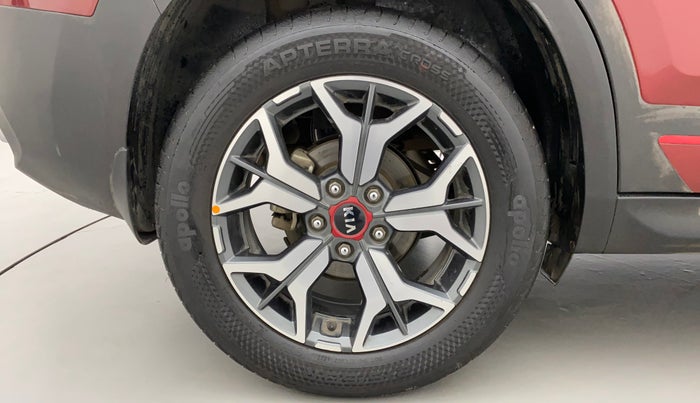 2019 KIA SELTOS GTX PLUS AT 1.5 DIESEL, Diesel, Automatic, 69,926 km, Right Rear Wheel