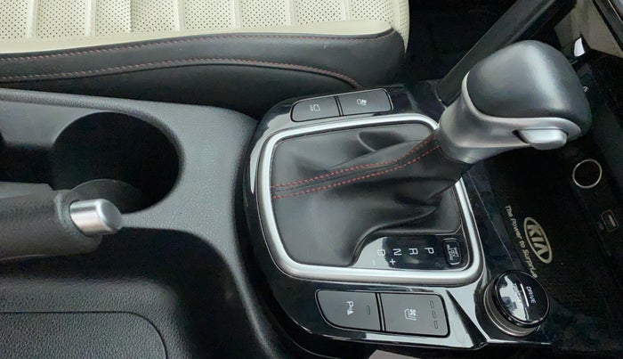 2019 KIA SELTOS GTX PLUS AT 1.5 DIESEL, Diesel, Automatic, 69,926 km, Gear Lever