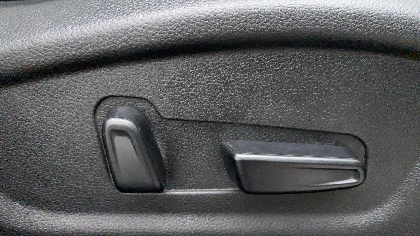2019 KIA SELTOS GTX PLUS AT 1.5 DIESEL, Diesel, Automatic, 69,926 km, Electrically Adjustable Driver's Seat