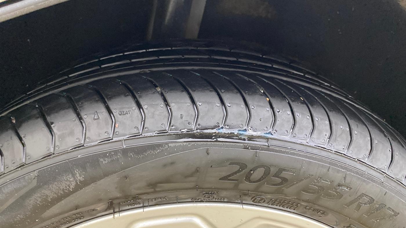 2018 Ford Ecosport TITANIUM + 1.5L PETROL AT, CNG, Automatic, 1,06,505 km, Right Rear Tyre Tread