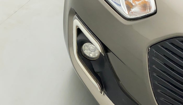 2019 Maruti Swift VXI, CNG, Manual, 71,735 km, Right fog light - Not working