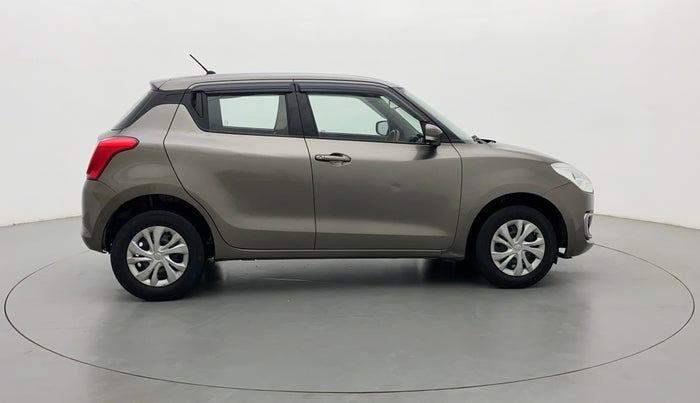 2019 Maruti Swift VXI, CNG, Manual, 71,735 km, Right Side