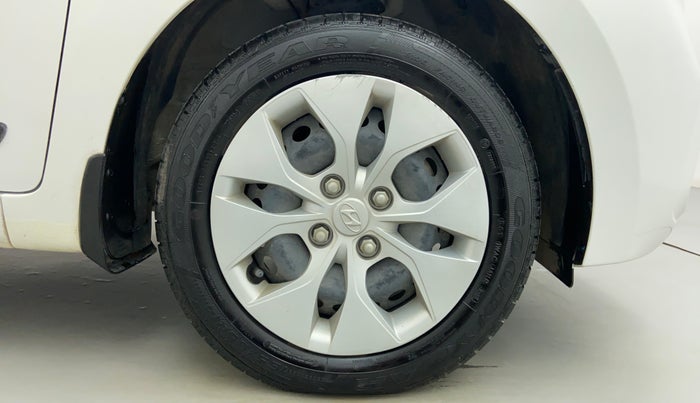 2018 Hyundai Xcent S 1.2, Petrol, Manual, 18,396 km, Right Front Tyre