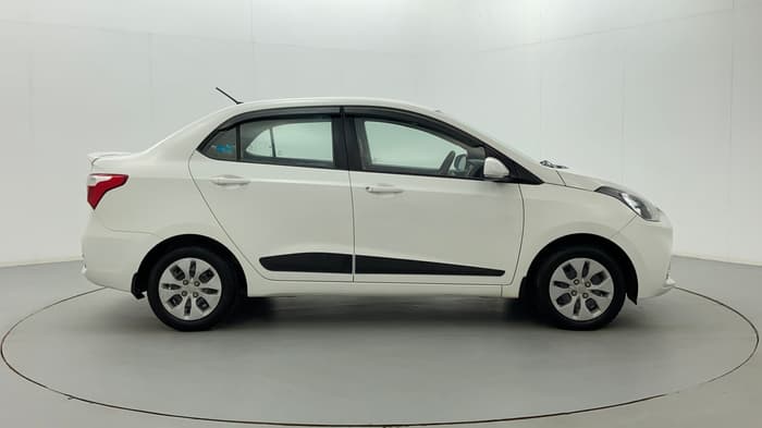 2018 Hyundai Xcent S 1.2, Petrol, Manual, 18,396 km, Right Side View
