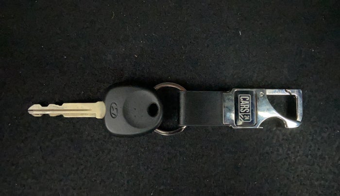 2018 Hyundai Xcent S 1.2, Petrol, Manual, 18,396 km, Key Close-up