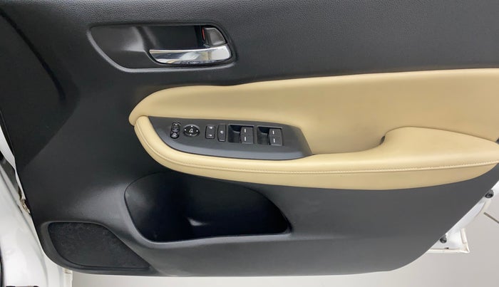 2021 Honda City 1.5L I-VTEC ZX, Petrol, Manual, 44,508 km, Driver Side Door Panels Control