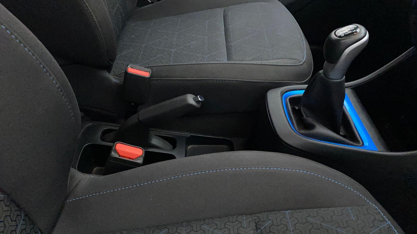 2021 Tata PUNCH CREATIVE  iRA PACK MT, Petrol, Manual, 14,806 km, Gear Lever