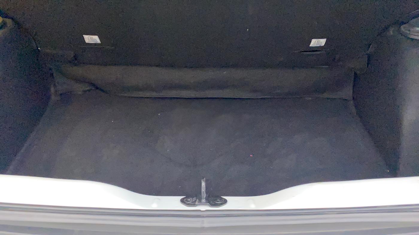 2021 Tata PUNCH CREATIVE  iRA PACK MT, Petrol, Manual, 14,806 km, Boot Inside
