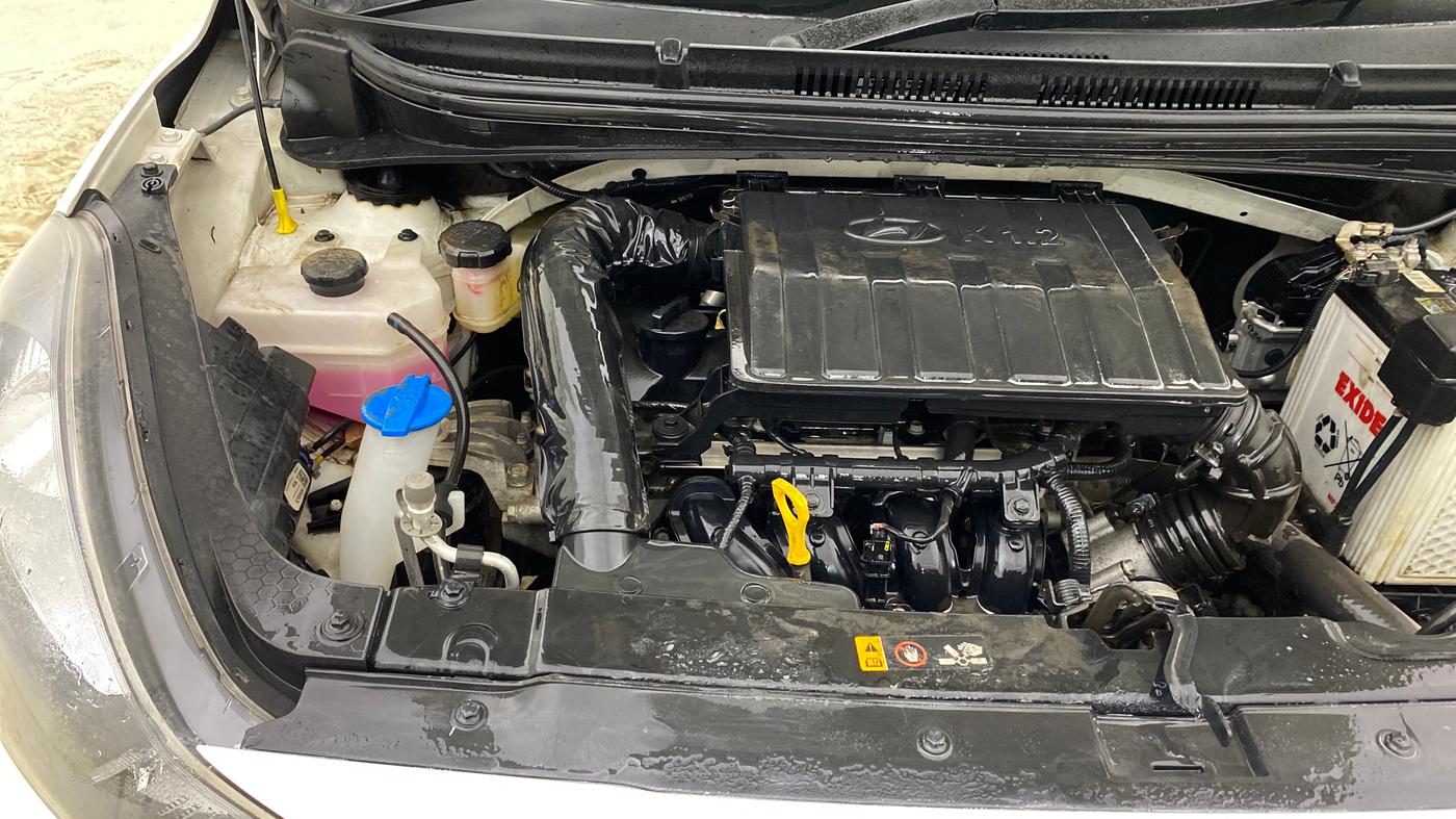 2022 Hyundai GRAND I10 NIOS SPORTZ 1.2 KAPPA VTVT, Petrol, Manual, 12,926 km, Engine View - Right