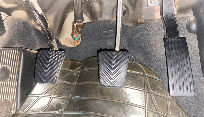 2013 Hyundai i20 SPORTZ 1.2, Petrol, Manual, 87,769 km, Pedals