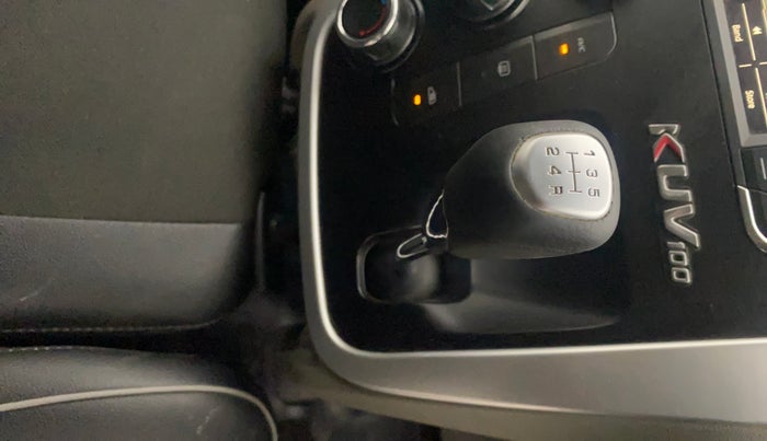 2016 Mahindra Kuv100 K8 6 STR, Petrol, Manual, 94,762 km, Gear Lever