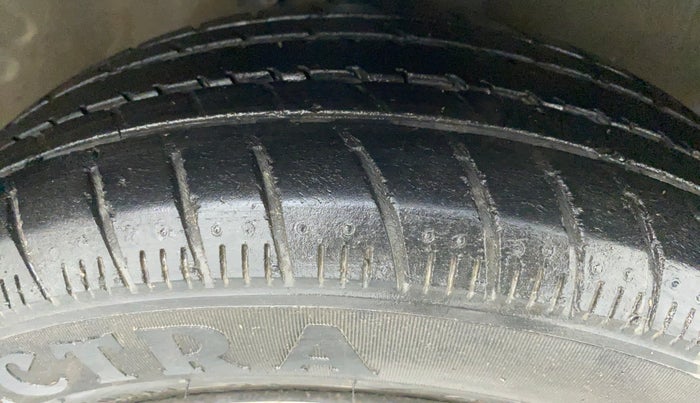 2018 Maruti Celerio ZXI D, Petrol, Manual, 56,171 km, Right Front Tyre Tread