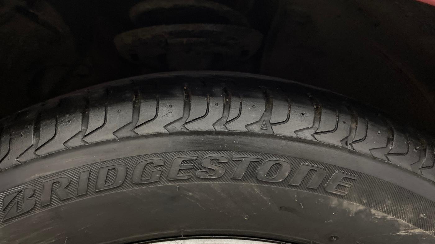 2019 Honda Civic 1.8L I-VTEC ZX CVT, Petrol, Automatic, 1,29,033 km, Right Front Tyre Tread