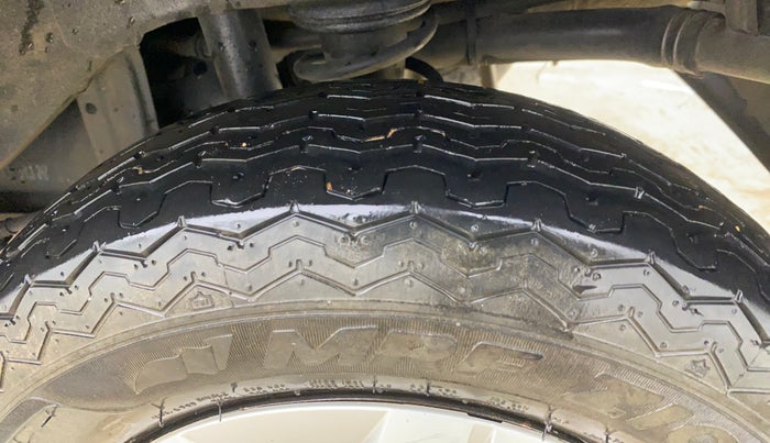 2018 Maruti Alto 800 LXI, Petrol, Manual, 33,465 km, Left Rear Tyre Tread