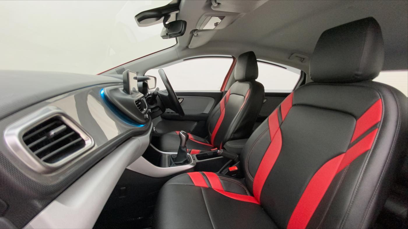 2020 Tata ALTROZ XZ PETROL, Petrol, Manual, 36,967 km, Right Side Front Door Cabin