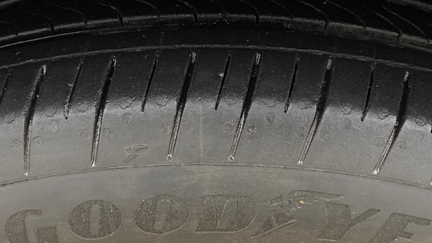 2024 Volkswagen TAIGUN GT PLUS 1.5 TSI DSG, Petrol, Automatic, 49,436 km, Left Front Tyre Tread