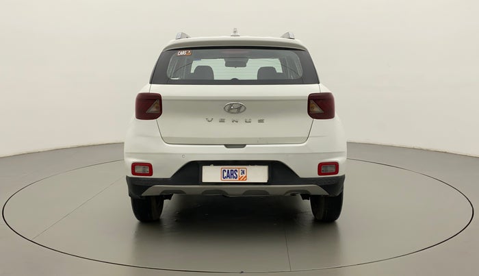 2022 Hyundai VENUE S+ 1.2, Petrol, Manual, 13,737 km, Back/Rear