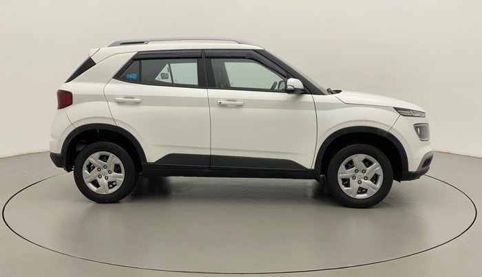 2022 Hyundai VENUE S+ 1.2, Petrol, Manual, 13,737 km, Right Side View