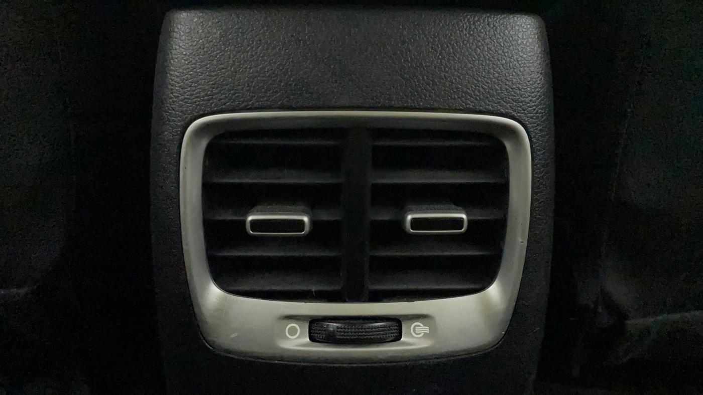 2022 Hyundai VENUE S+ 1.2, Petrol, Manual, 13,737 km, Rear AC Vents