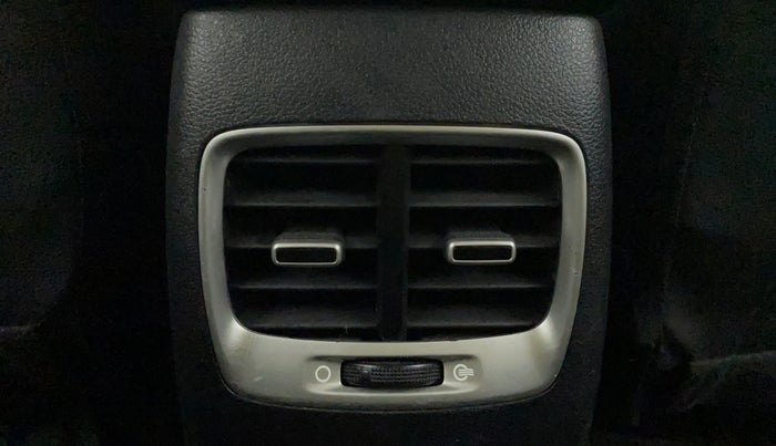 2022 Hyundai VENUE S+ 1.2, Petrol, Manual, 13,737 km, Rear AC Vents