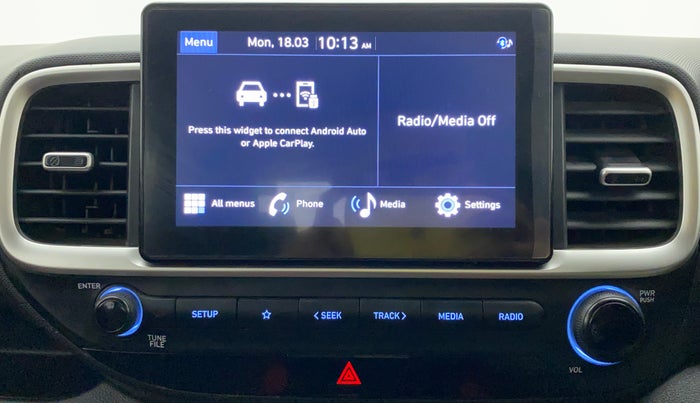 2022 Hyundai VENUE S+ 1.2, Petrol, Manual, 13,737 km, Infotainment System
