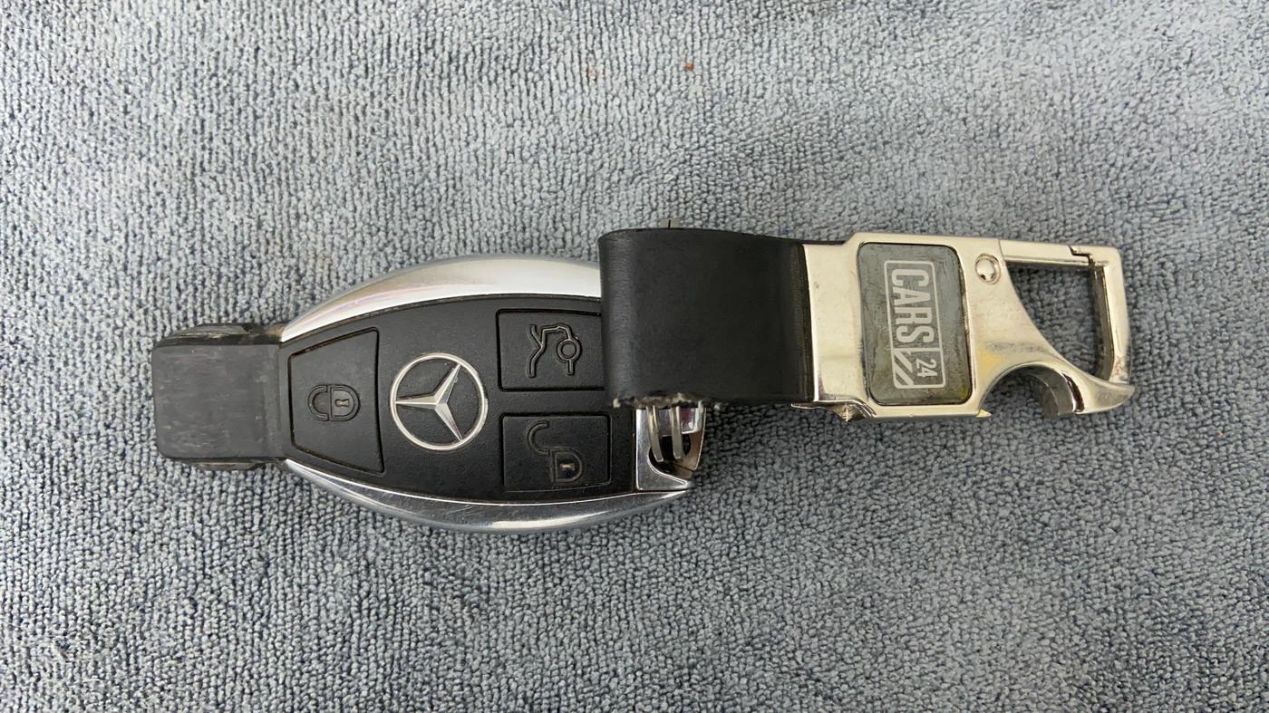 2011 Mercedes Benz C Class 200 CGI AVANTGARDE, Petrol, Automatic, 75,929 km, Key Close Up
