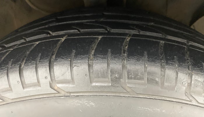 2017 Hyundai Creta 1.6 CRDI SX PLUS AUTO, Diesel, Automatic, 23,464 km, Right Front Tyre Tread