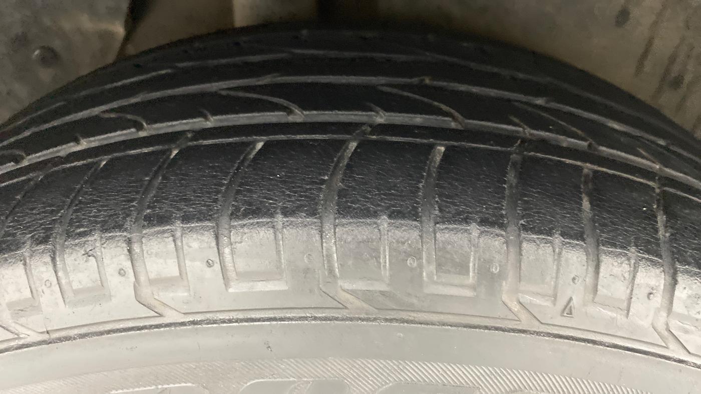 2017 Hyundai Creta 1.6 CRDI SX PLUS AUTO, Diesel, Automatic, 23,464 km, Right Rear Tyre Tread