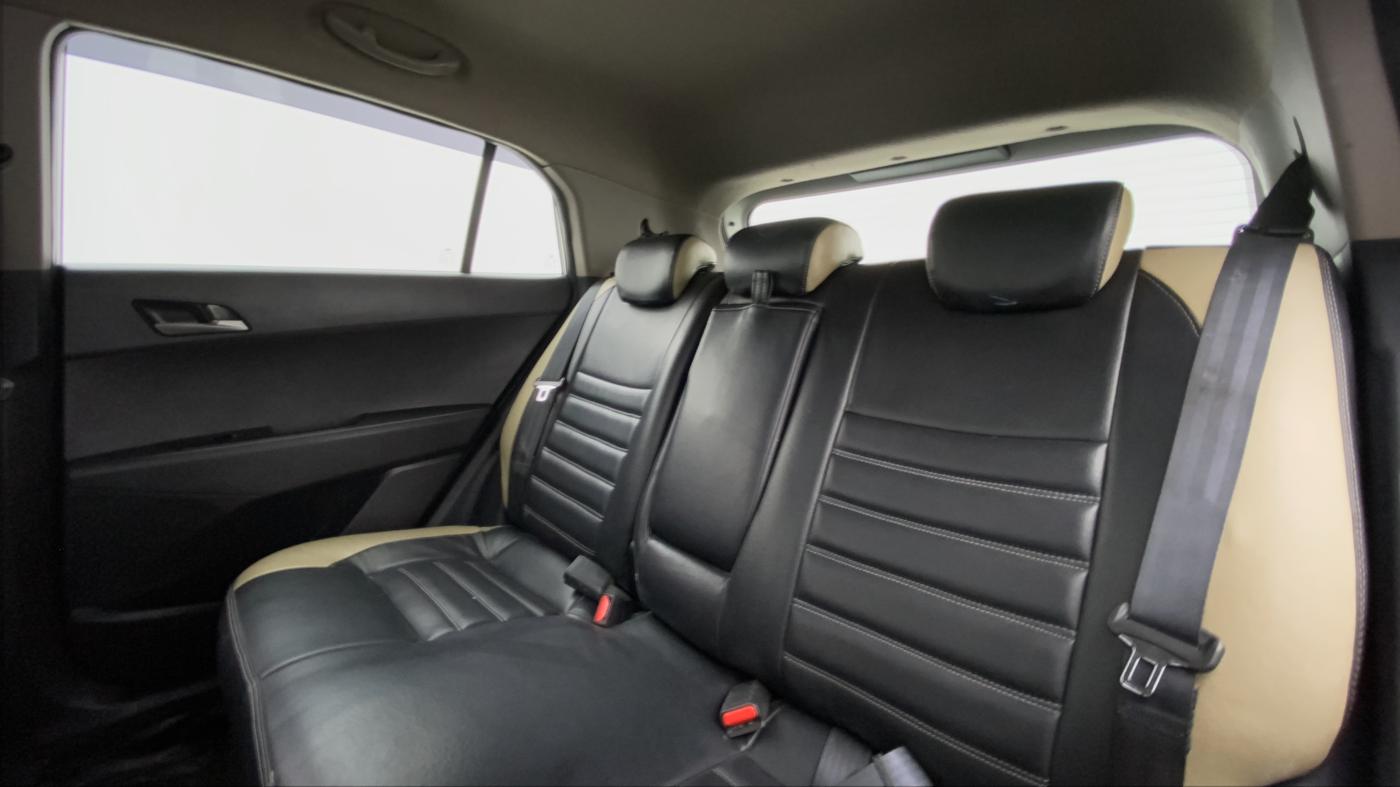 2017 Hyundai Creta 1.6 CRDI SX PLUS AUTO, Diesel, Automatic, 23,464 km, Right Side Rear Door Cabin