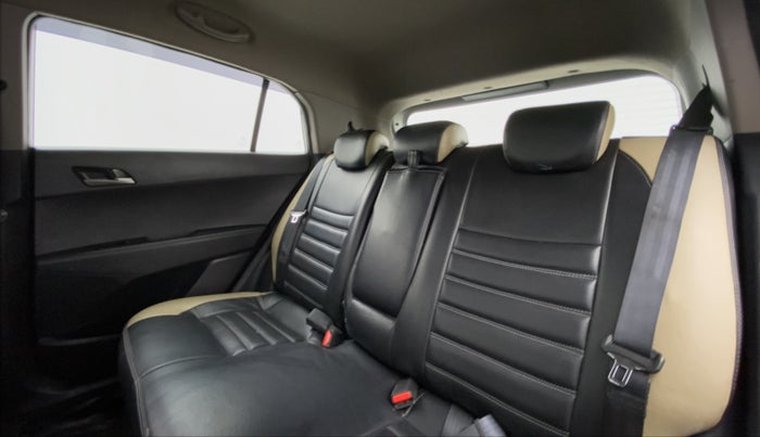 2017 Hyundai Creta 1.6 CRDI SX PLUS AUTO, Diesel, Automatic, 23,464 km, Right Side Rear Door Cabin