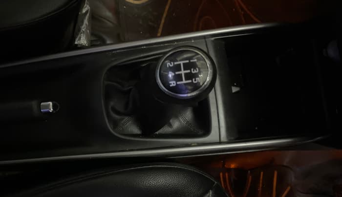 2021 Maruti Baleno ZETA PETROL 1.2, Petrol, Manual, 1,02,779 km, Gear Lever